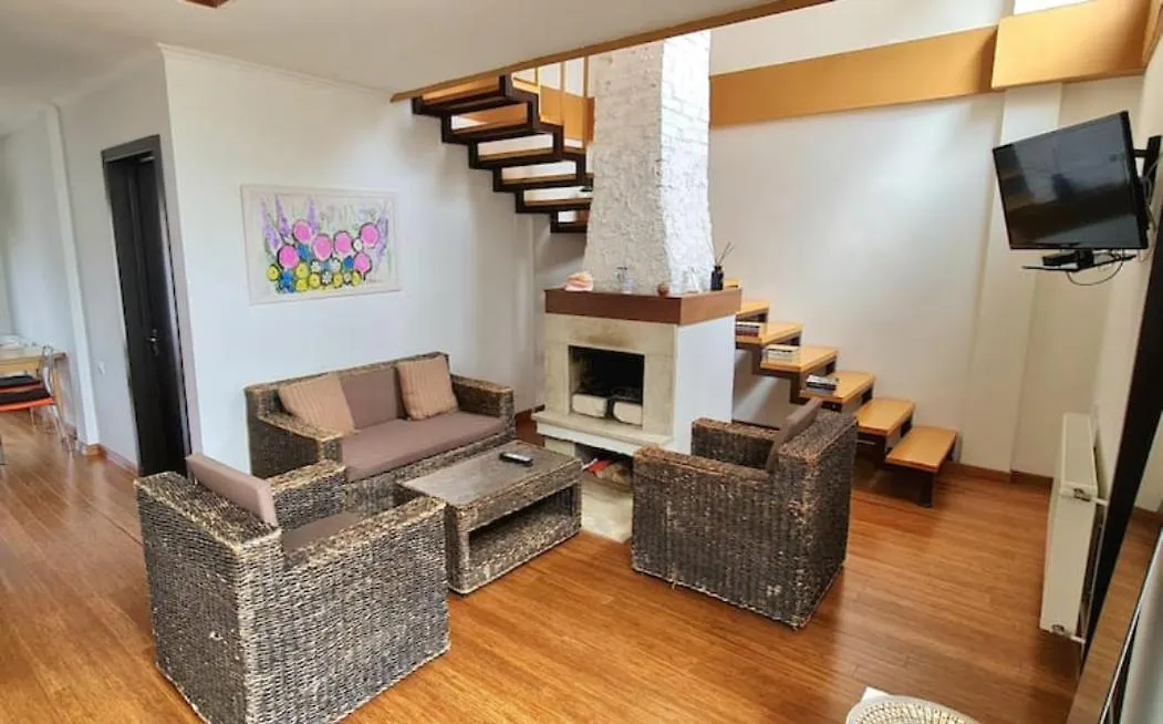 Duplex Apartment In The City Center Tbilisi Georgien